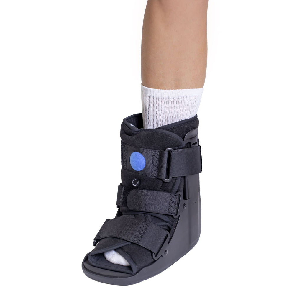 Short Air CAM Walker Boot U490821