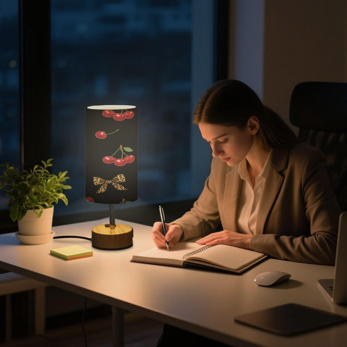 Bedside Table Lamp with USB Z260131