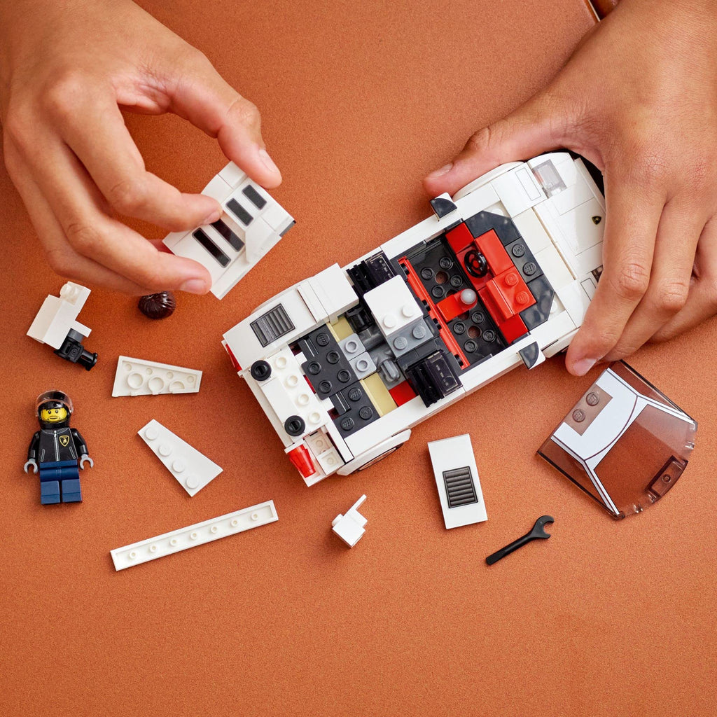 262 Pieces Building Kit C5806